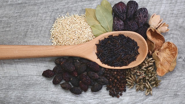 Souvenirs from Thailand, sending care on Obon Day