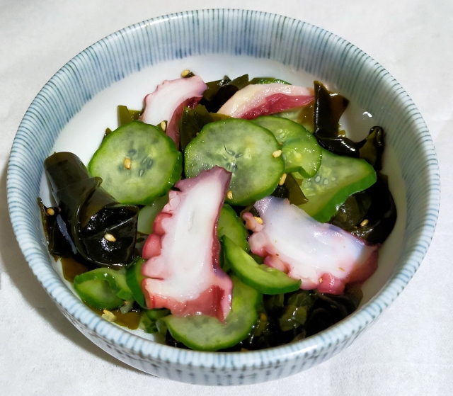 Halloween Party: Spooky Fun with Delicious Treats