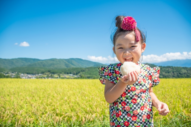 Autumn and Outdoor Dining: A Taste of Japanese Joy Beneath the Seasonal Breeze
