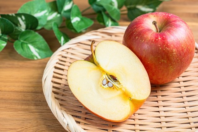 Christmas: A Japanese Festival of Light and Heartfelt Warmth